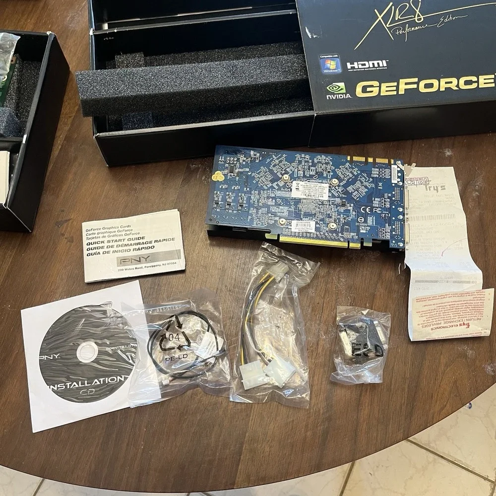 PNY NVIDIA GeForce 9800 GTX+ (GM980XPN2F51Q) 512MB GDDR3 SDRAM
